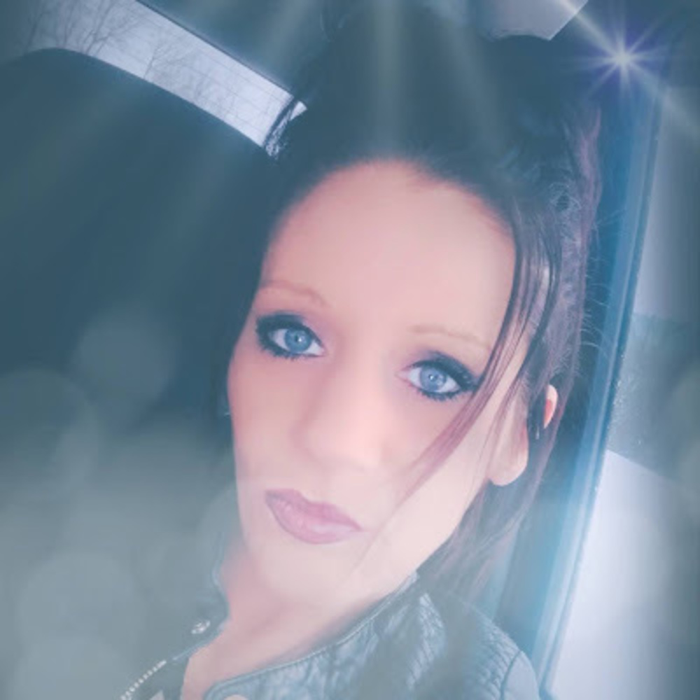 Meet your Posher, Natasha